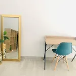 Loft Apartment By The Lake